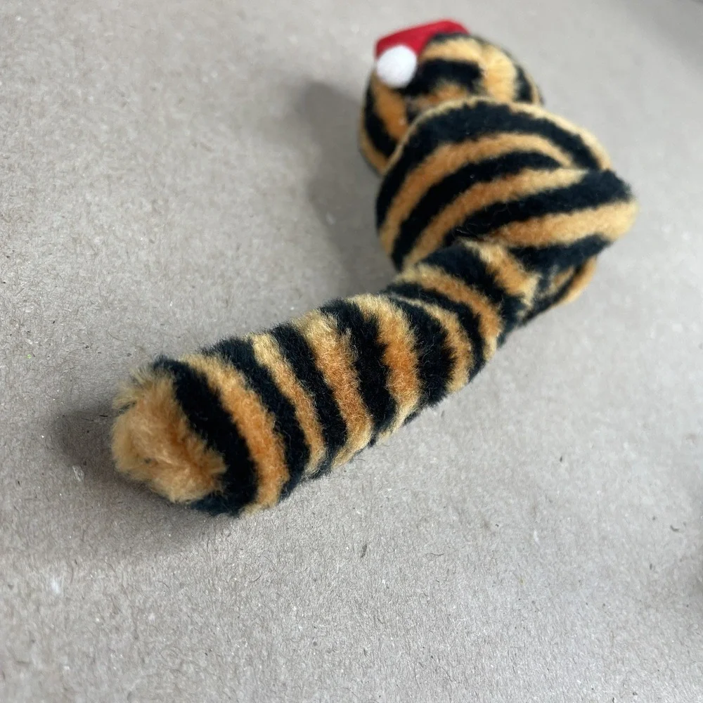 Vintage Tiger Pencil Hugger Clip On Wearing A‎ Red Santa Hat Plush 80s 90s